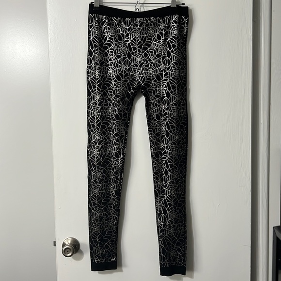 Halloween Black Leggings with Metallic Silver Spider Web Pattern size XL - Picture 1 of 5